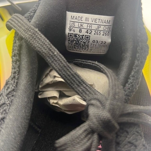 Adidas ULTRABOOST DNA 5.0 shoes running sneakers GV8732 NWB women 9.5 - Picture 4 of 6